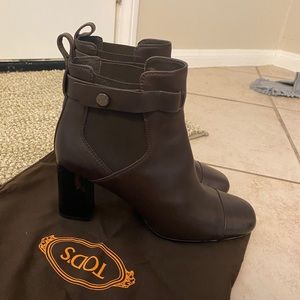 Tod’s dark brown leather booties